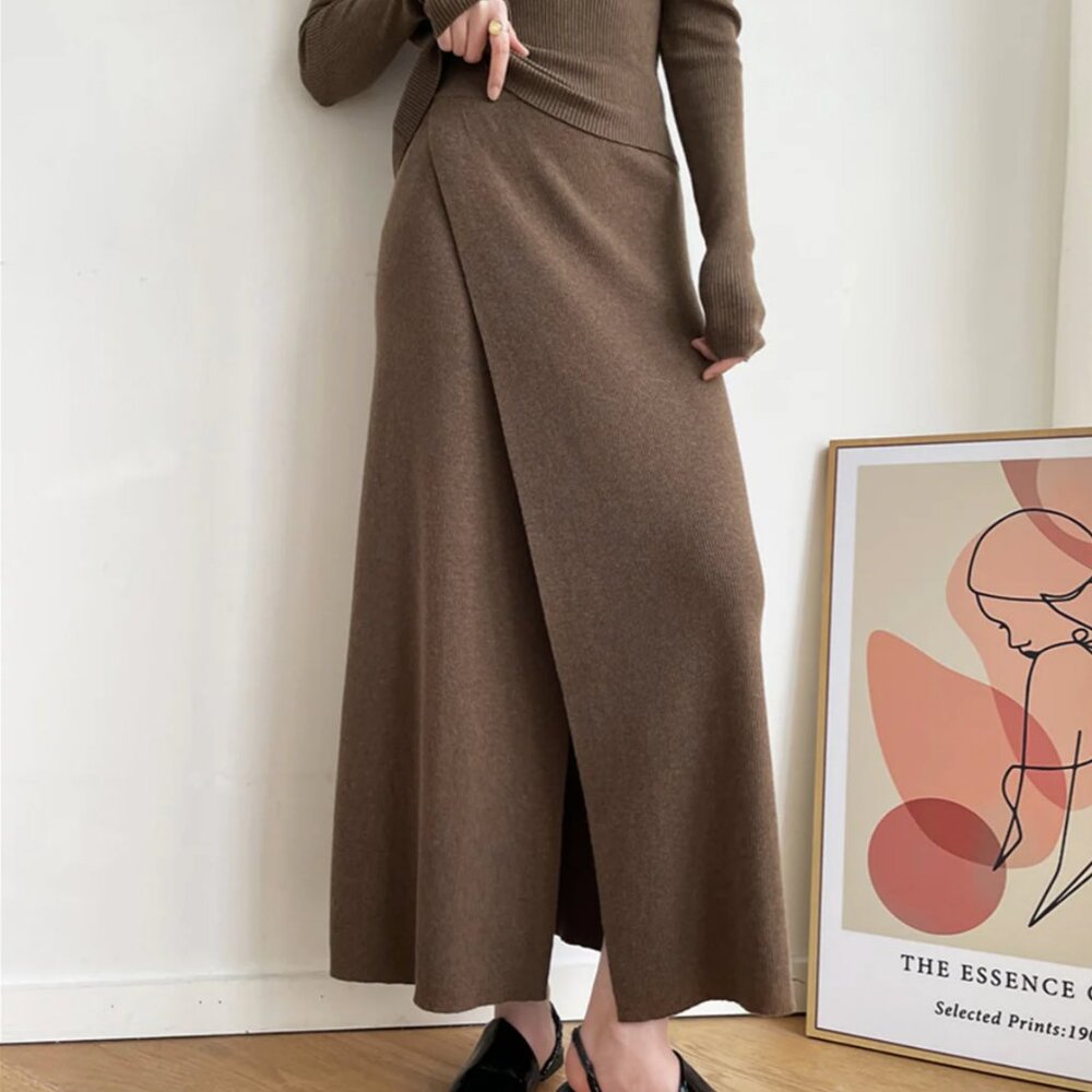 NWT - Commense Caramel Slit Maxi Knit Skirt